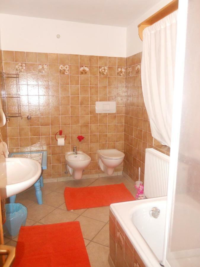 Achillea Bed & Breakfast Vigo di Fassa Bagian luar foto