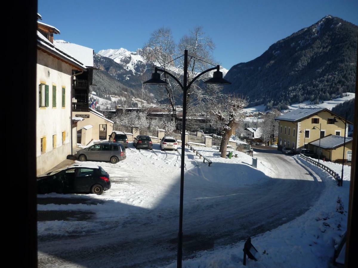 Achillea Bed & Breakfast Vigo di Fassa Bagian luar foto