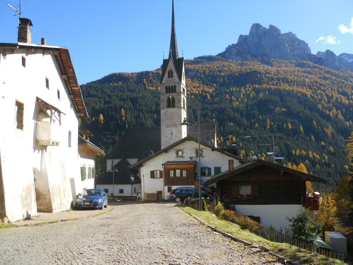 Achillea Bed & Breakfast Vigo di Fassa Bagian luar foto