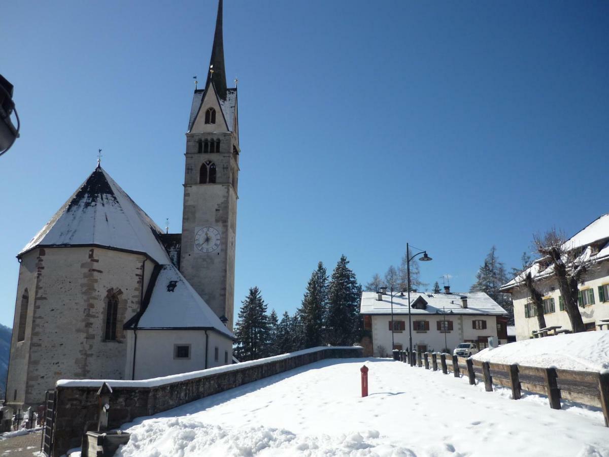 Achillea Bed & Breakfast Vigo di Fassa Bagian luar foto