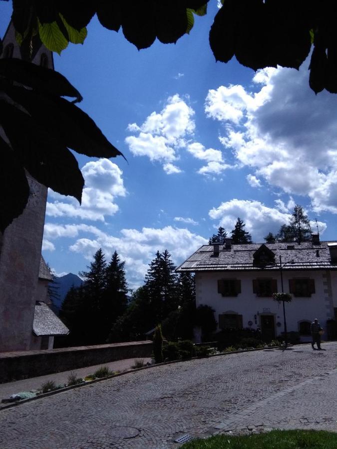 Achillea Bed & Breakfast Vigo di Fassa Bagian luar foto